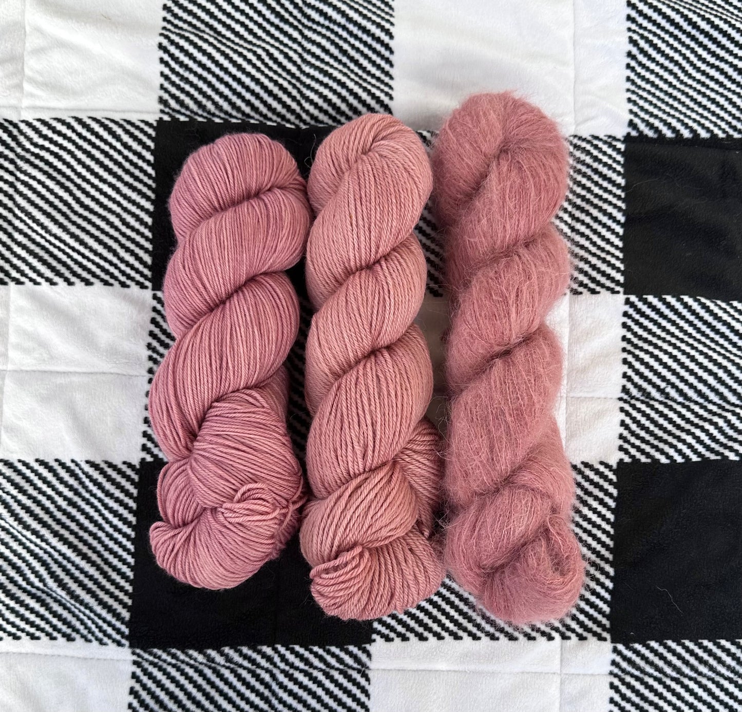 Antique Rose (Preorder)
