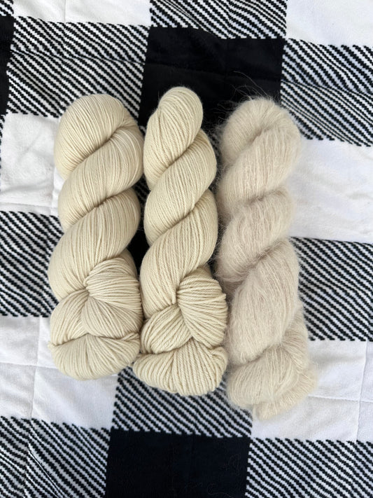 Champagne Kisses (Preorder)